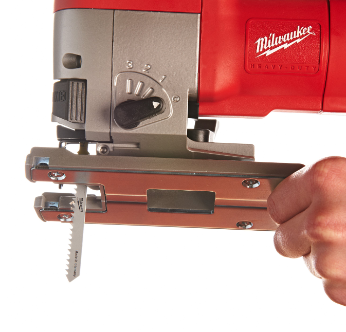 Serra de Recortes com Punho Superior 750W - Image 11