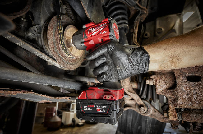 Chave de Impacto de Torque Médio 1/2" com Anel M18 - Image 8