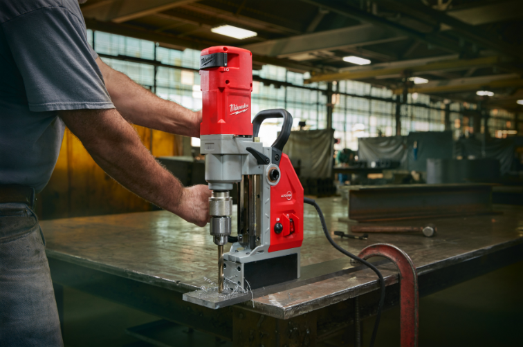 Engenho de Furar com Base Magnética - Image 15