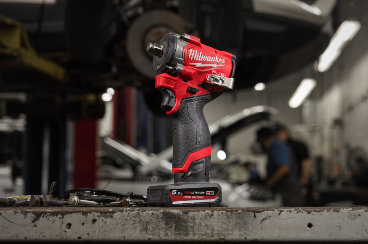Chave de Impacto Compacta de 1/2" com Travão de Pino M12 - Image 6