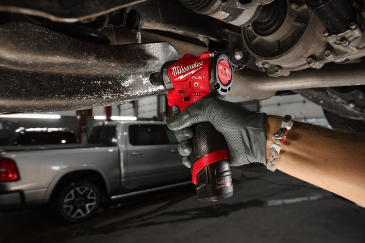 Chave de Impacto Subcompacta de 3/8" com Anel de Fricção M12 - Image 8